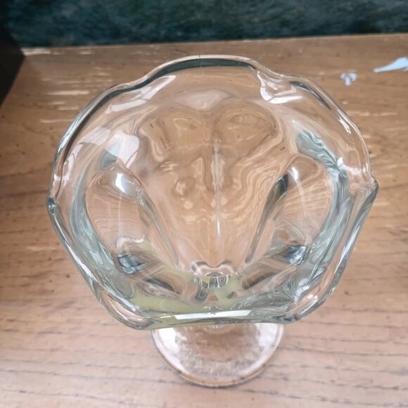 (2) 6" Tall Libbey 5314 Tulip Glass Ice Cream Sundae Parfait Glasses Vintage - Picture 2 of 8